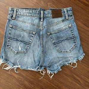 Lucky Brand Cutoff Jean Shorts size 27